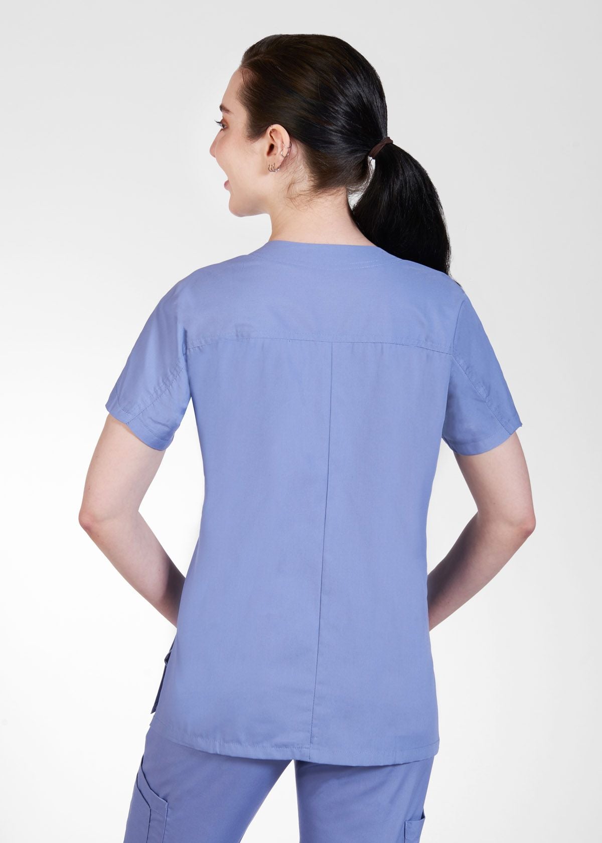 Womenn's 3 Pocket V-Neck Scrub Top